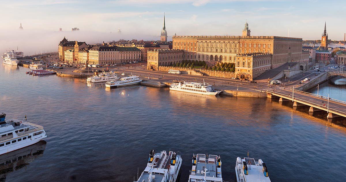 You are currently viewing کاخ رویال استکهلم: جواهری تاریخی در قلب سوئد