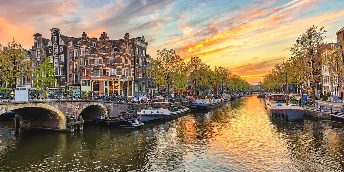 You are currently viewing دیدنی‌های آمستردام: سفری به دنیای جذاب هلند