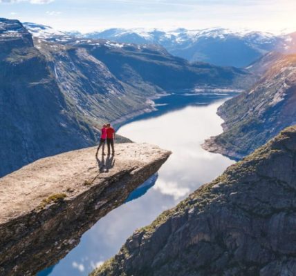 ترول تونگا ، زیباترین جاذبه طبیعی نروژ