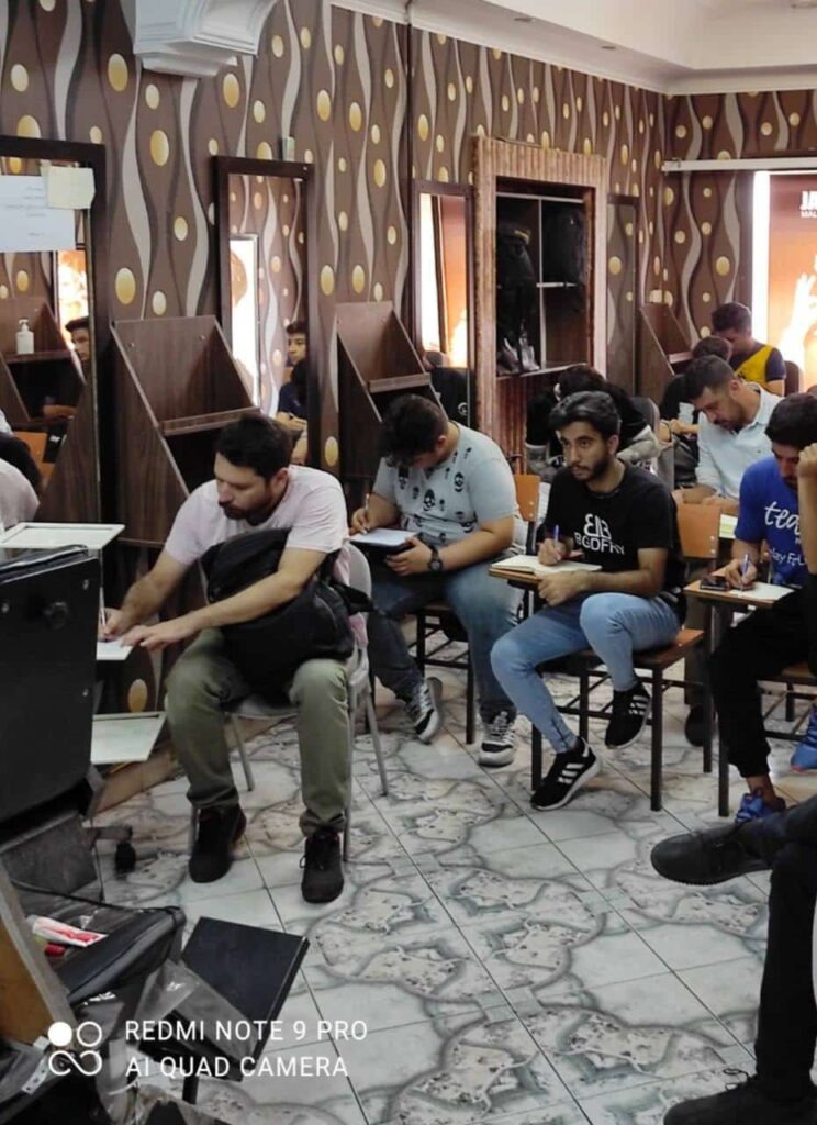 آموزشگاه آرایشگری مردانه جهان مو؛ نقطه شروع حرفه شما تصویر 1