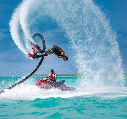 تجربه تفریحات آبی و غیرآبی در جنوب ایران