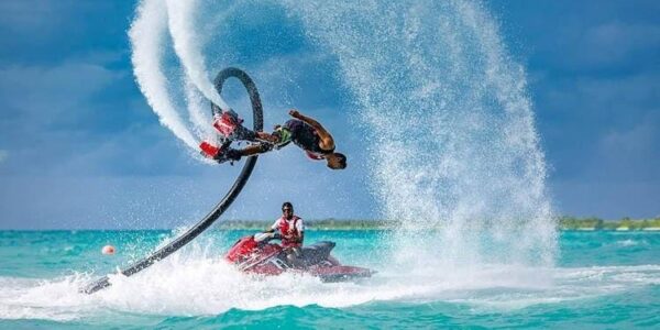 تجربه تفریحات آبی و غیرآبی در جنوب ایران