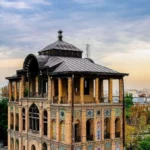 عمارت کلاه فرنگی تهران کجاست؟