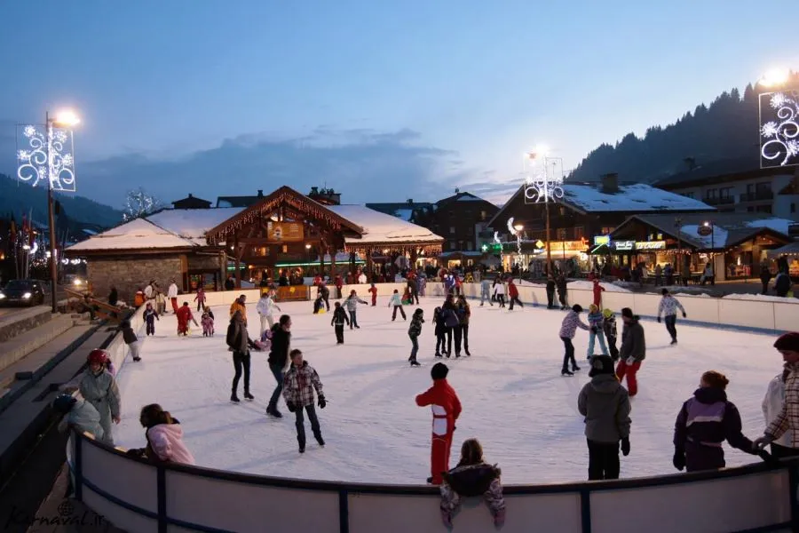 پیست اسکی لخ زورس مشهورترین تفرجگاه زمستانی اتریش