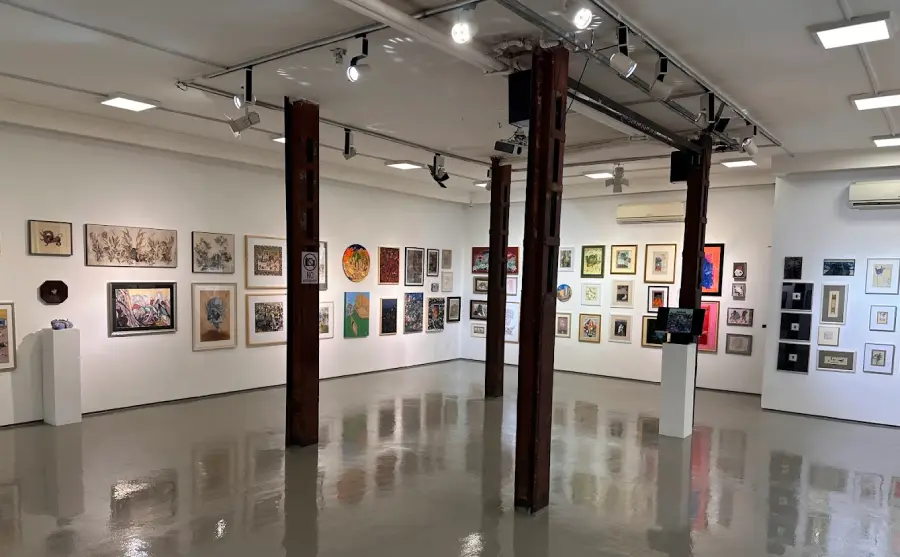 گالری طراحان آزاد