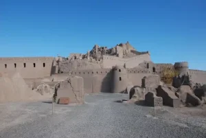راهنمای سفر به کرمان؛ کشف راز شهر کویری ایران